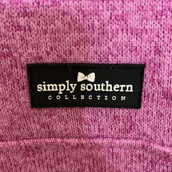 Simple Southern Pullover - Picture 4 of 6
